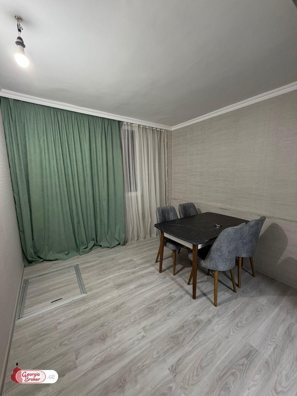 nearly repaired 3-room apartment for sale